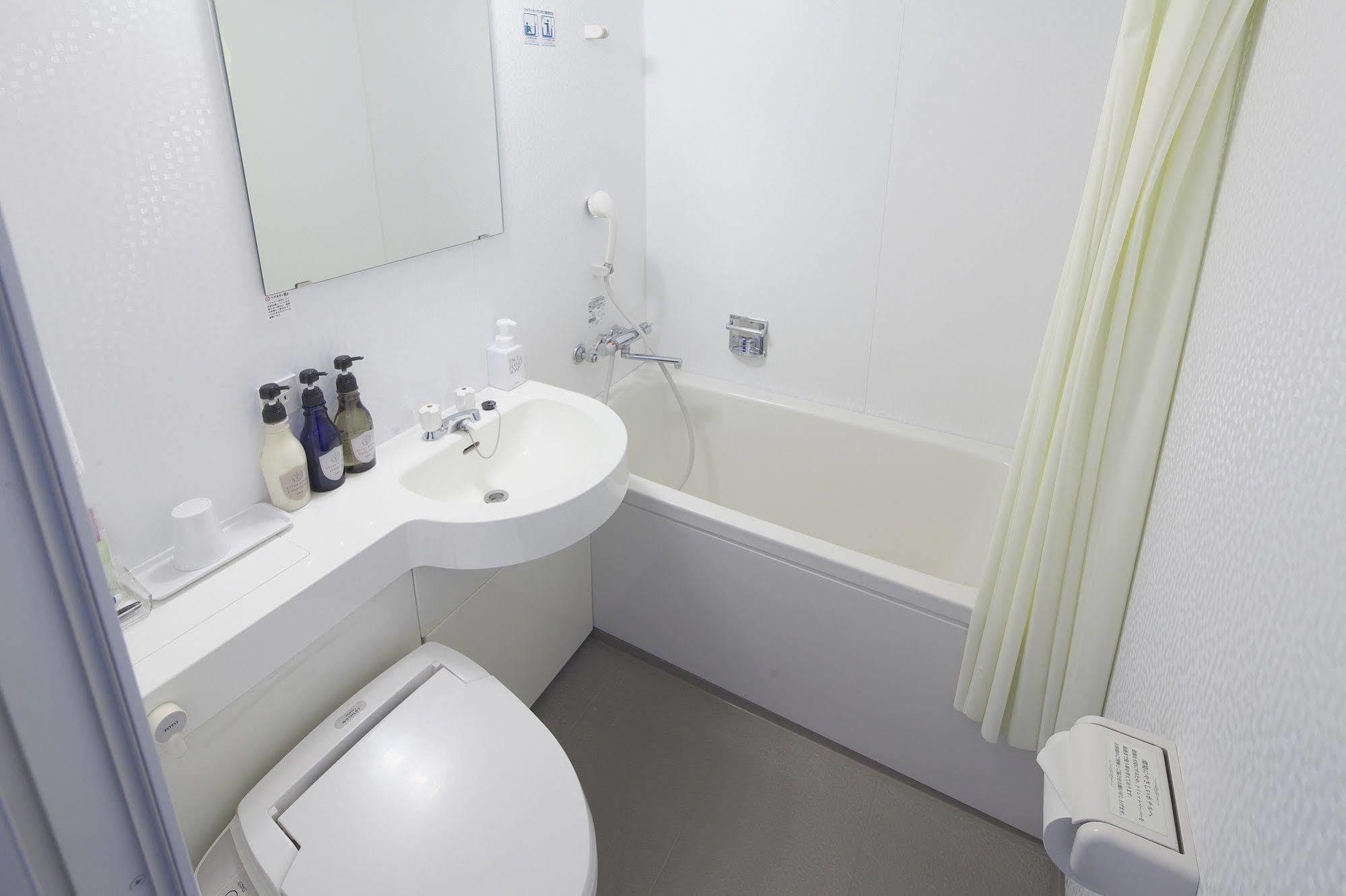 Shizutetsu Hotel Prezio Shizuoka-Ekikita Exteriör bild